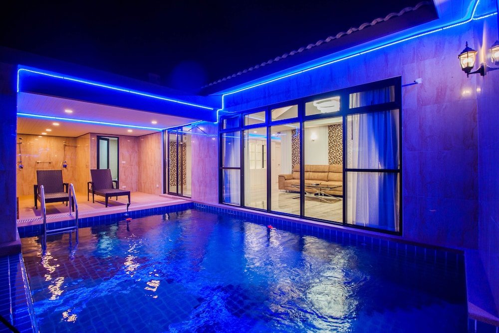 Паттайя: Top Pool Villa B5