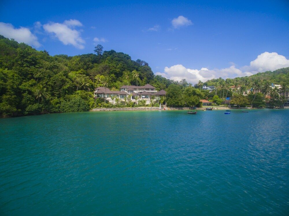 Муанг: Stunning Oceanview Villa Taipan