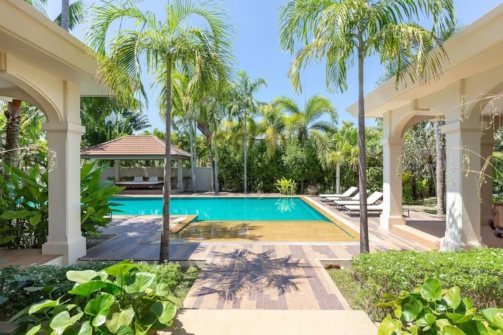 Муанг: Villa Jorg