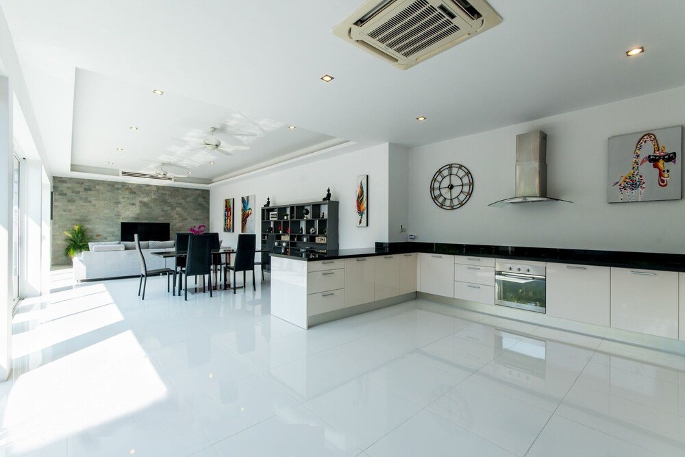 Кату: Kamala Contemporary 3 Bedrooms Pool Villa