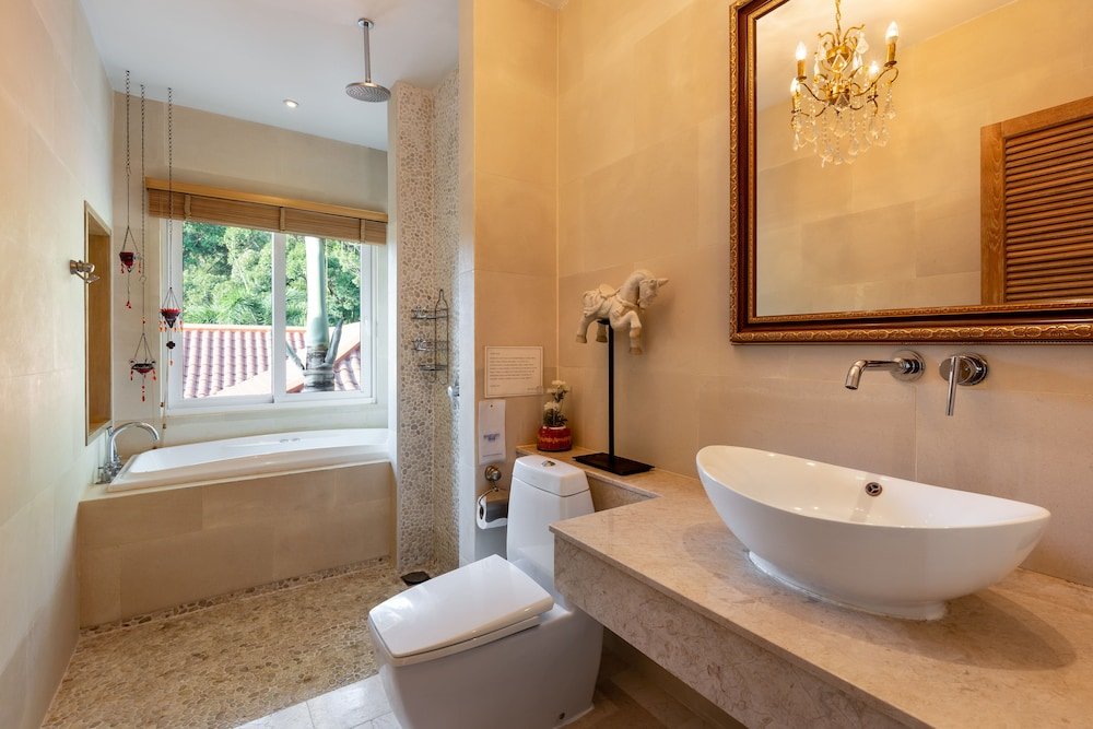 Кату: Ocean View Boutique 8BR Pool Villa Sawan