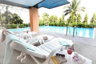 Сирача: J - Town Serviced Apartments