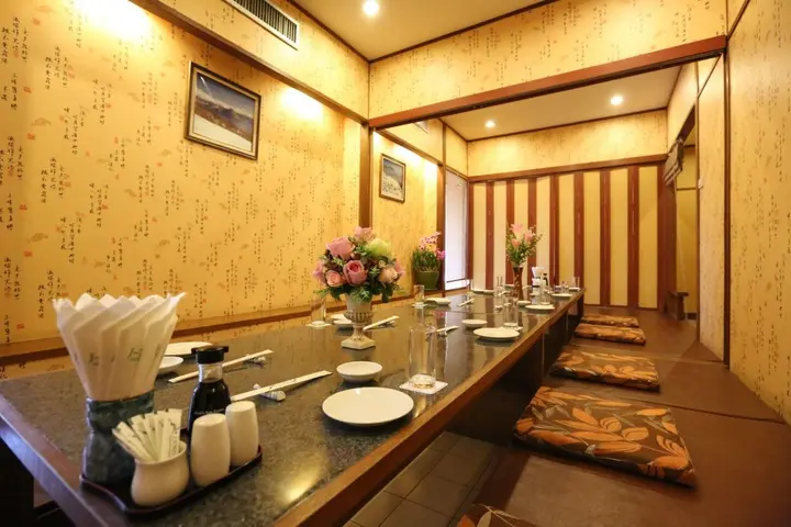 Сирача: J - Town Serviced Apartments