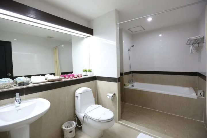 Сирача: J - Town Serviced Apartments