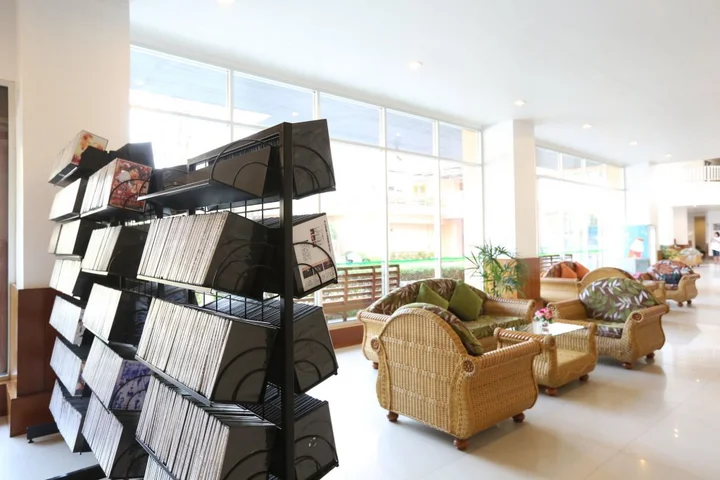 Сирача: J - Town Serviced Apartments