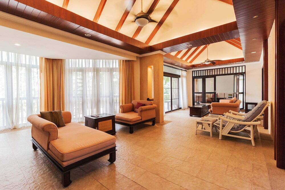 Чонбури: Ocean View Villa by Pattaya Sunny Rentals