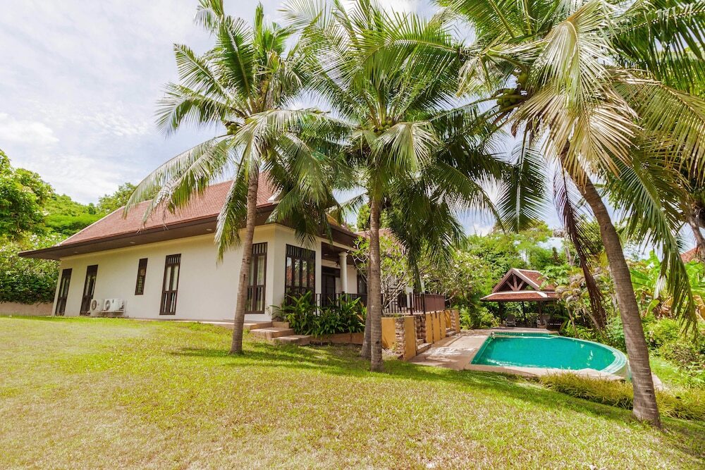 Чонбури: Ocean View Villa by Pattaya Sunny Rentals