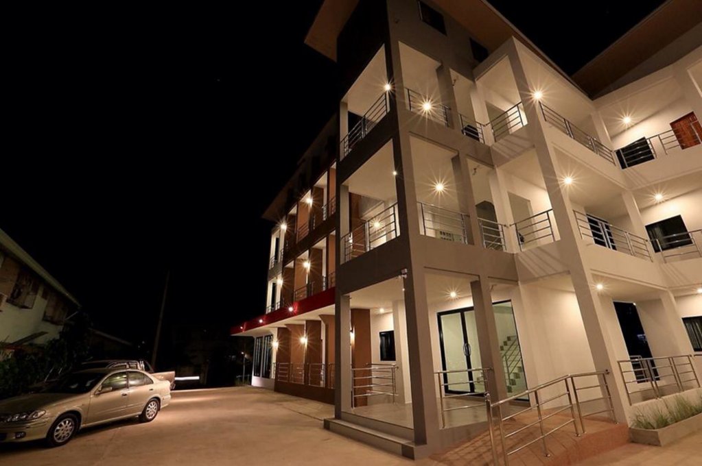 Кхонкэн: Somsamai Style Apartment