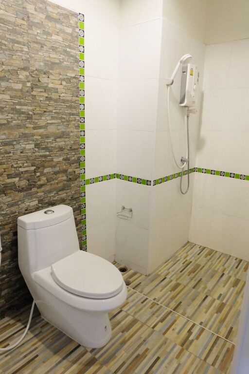 Сураттхани: Tara Apartment