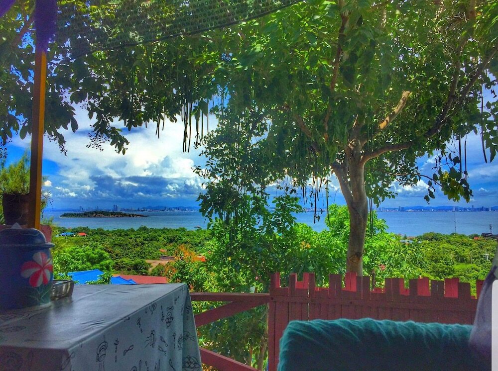 Ко-Лан: Dharakiri Resort