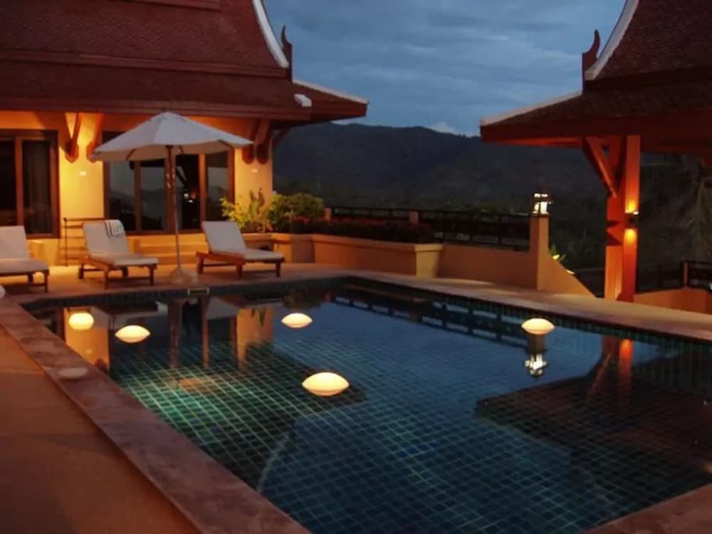 Самуи: 5 Bedroom Oceanview Pool Villa