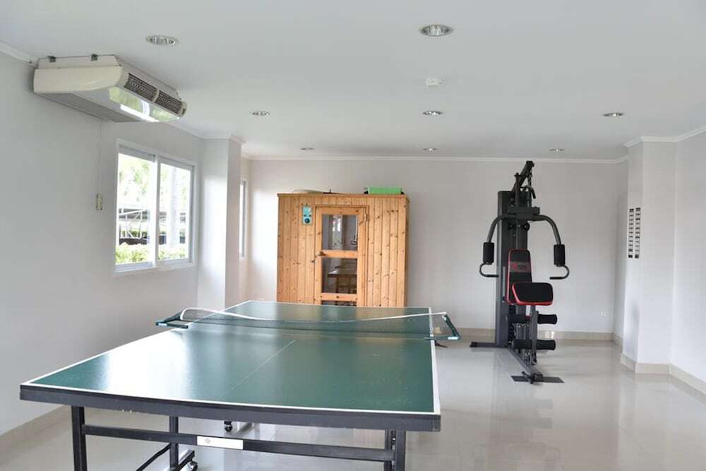 Чаам: The Beach Palace 2BR Luxury Beachfront
