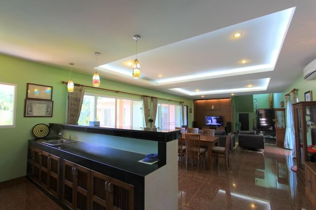 Муанг: Villa Mukdara