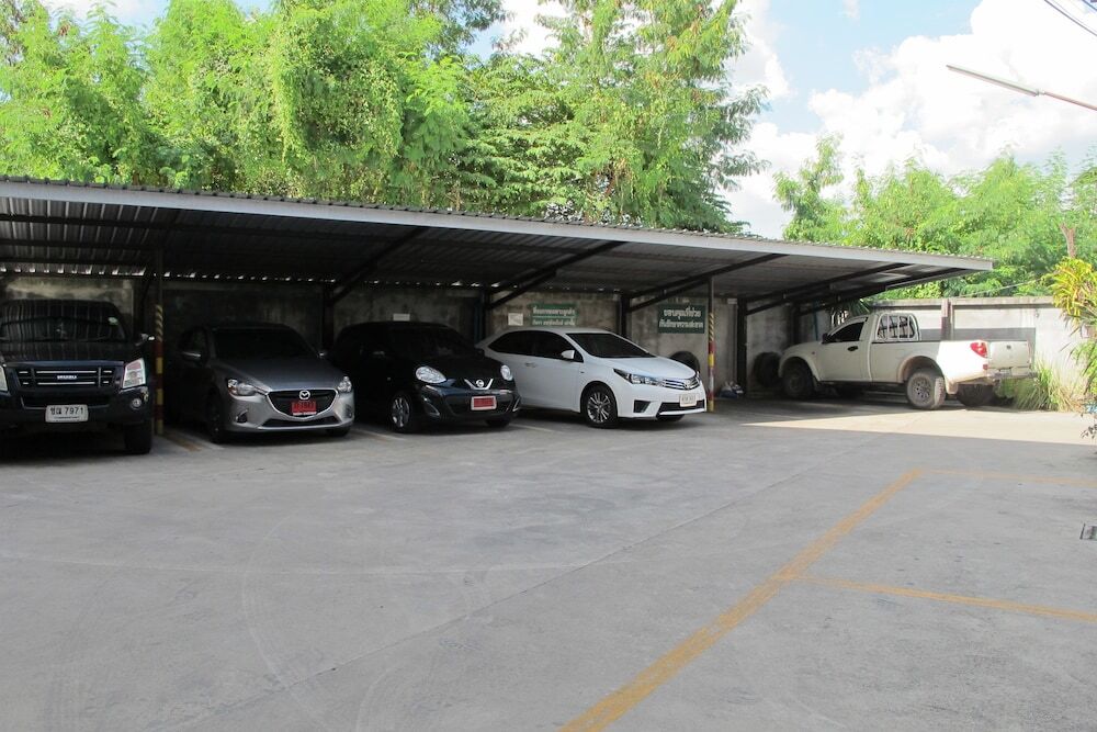 Сураттхани: Pattara Apartment Suratthani