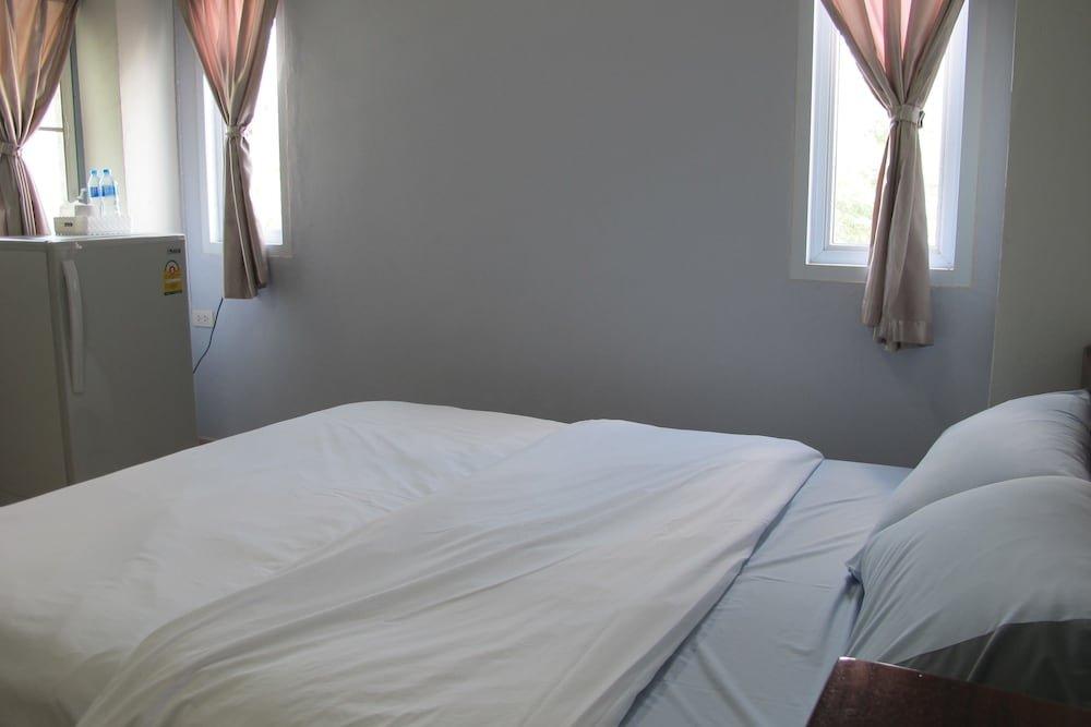 Сураттхани: Pattara Apartment Suratthani