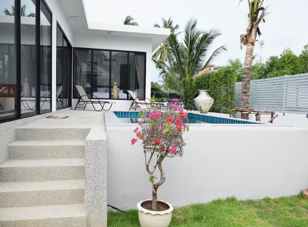 Самуи: 3 Bed Villa Tanapa