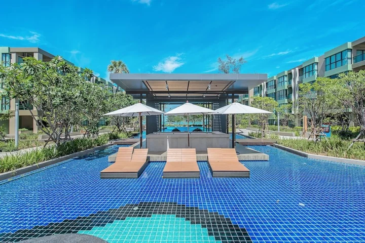 Паттайя: Lumpini Park Beach By Favstay