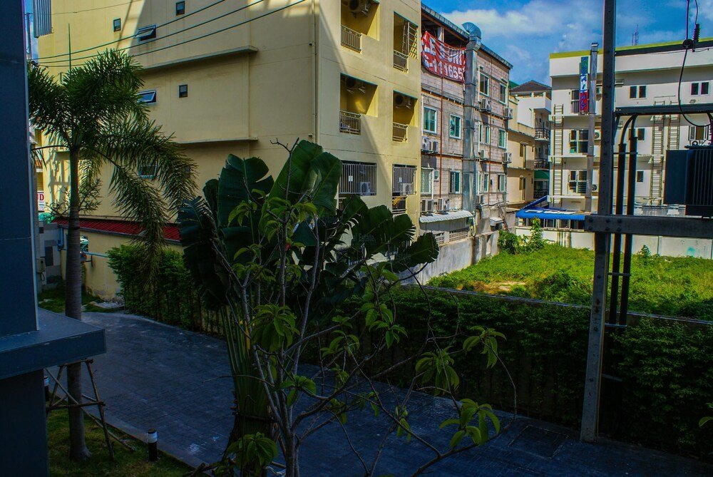 Паттайя: Centara Avenue Residence by Towers