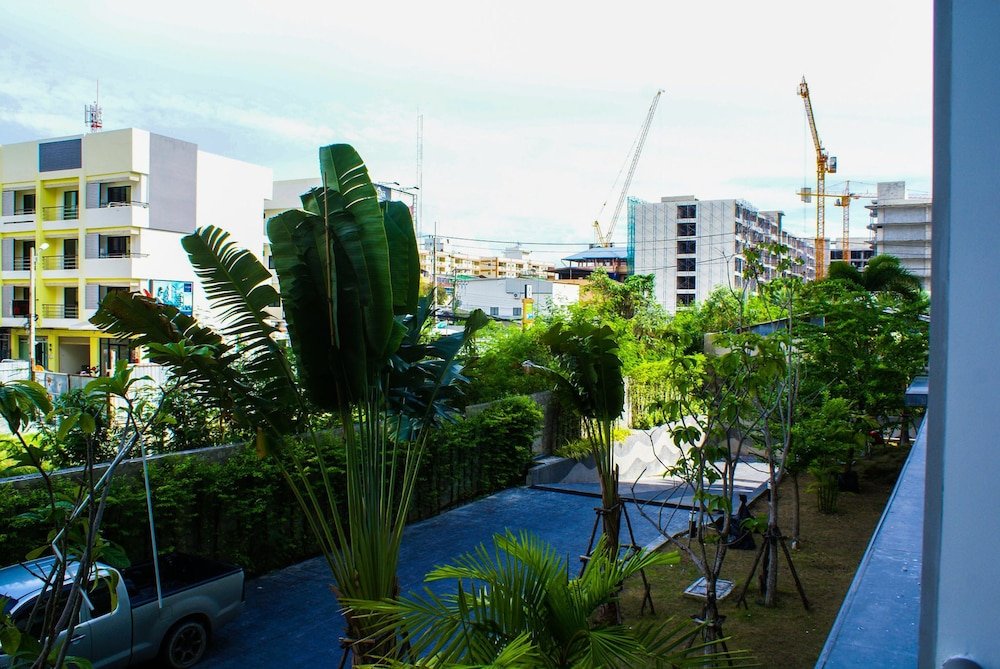 Паттайя: Centara Avenue Residence by Towers