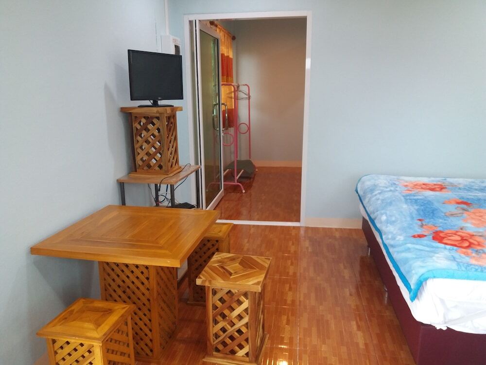 Накхоннайок: Chokaew Resort