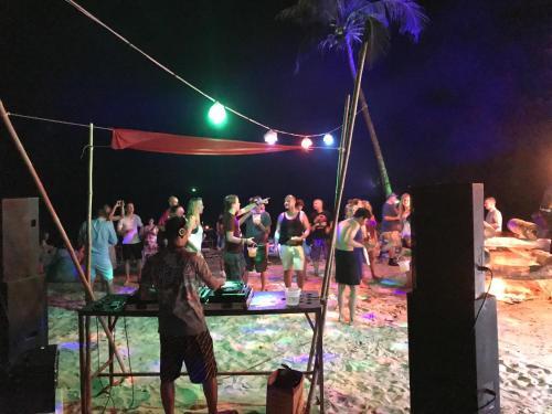 Ко Чанг: Cancun Beach Hostel - Adults Only