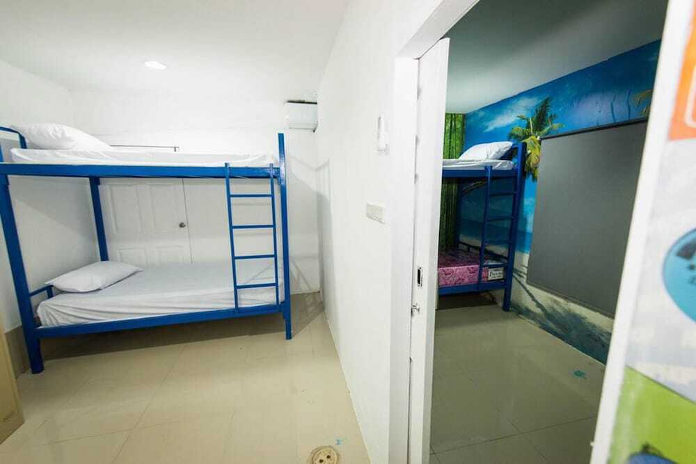 Ко Чанг: Cancun Beach Hostel - Adults Only