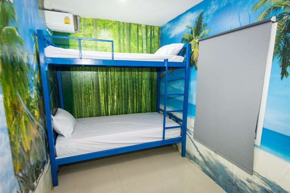 Ко Чанг: Cancun Beach Hostel - Adults Only