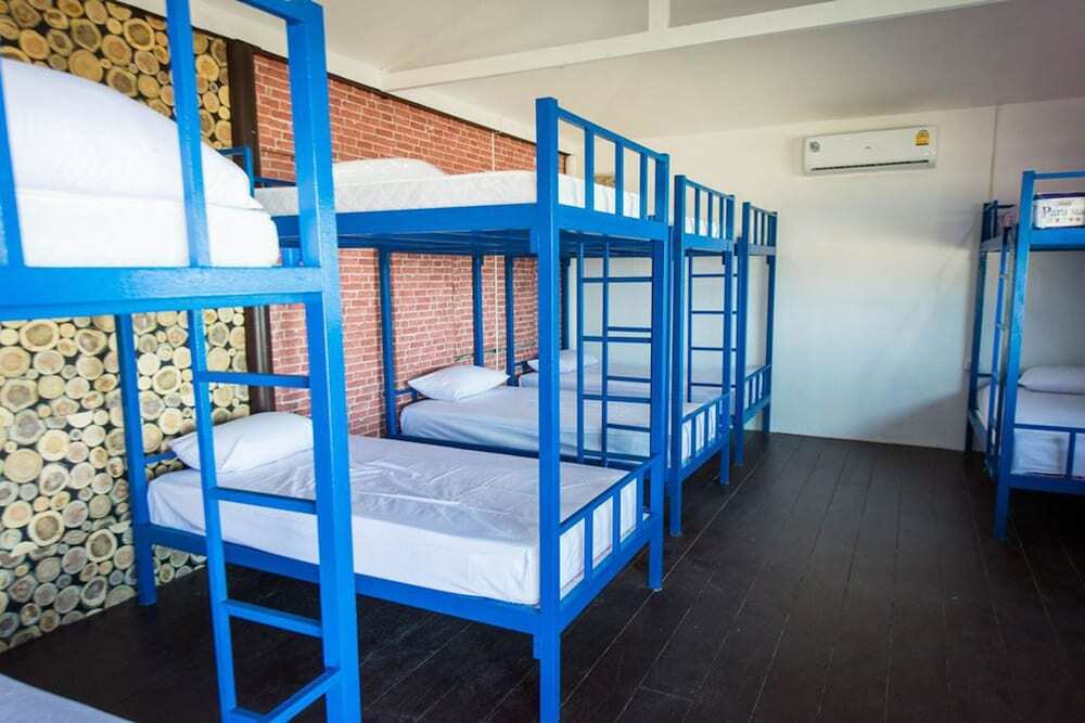 Ко Чанг: Cancun Beach Hostel - Adults Only