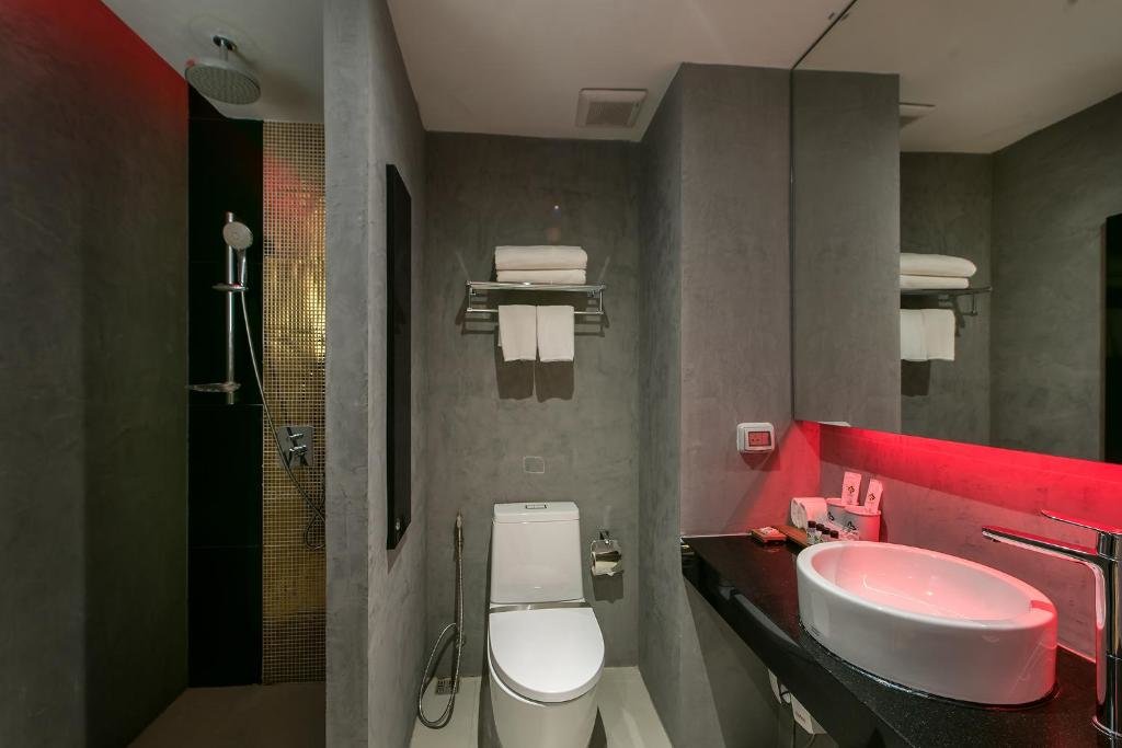Кхонкэн: Nadee 10 Resort & Hotel