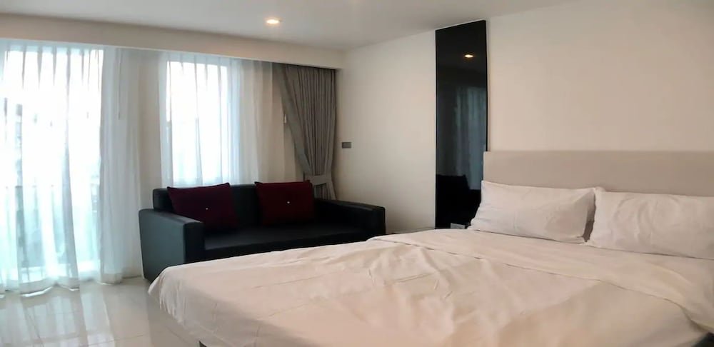 Паттайя: City Center Residence by Pattaya Sunny Rentals