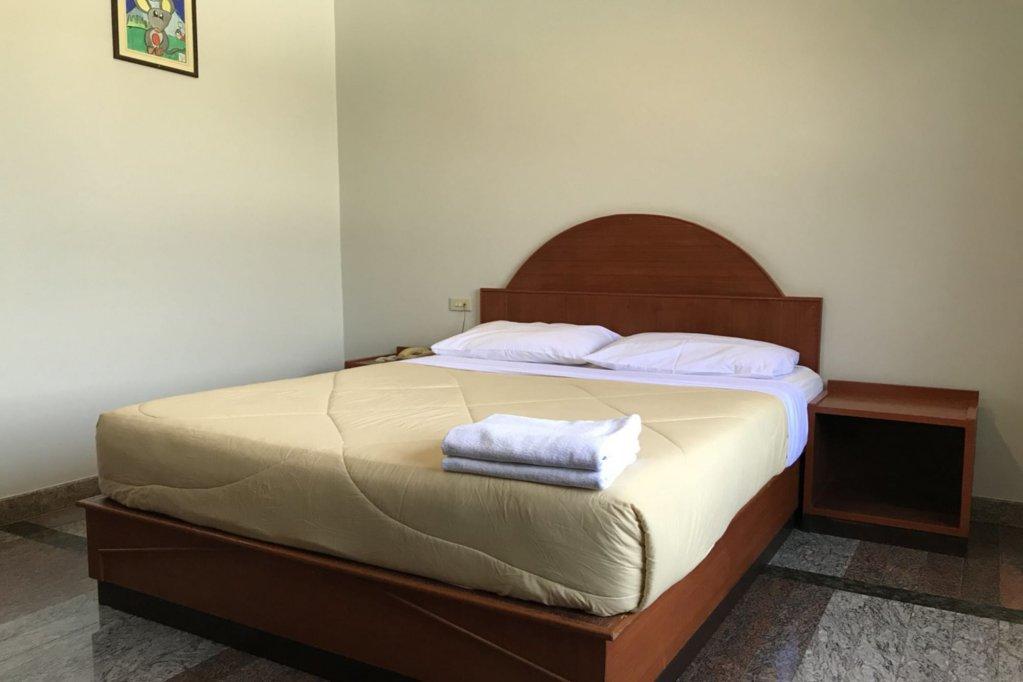 Lopburi Residence 2 Hotel And Resort — фото 1