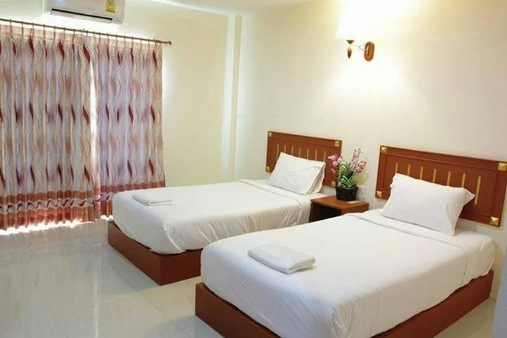 Лопбури: JRD Resort