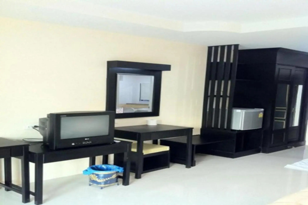 Лопбури: JRD Resort