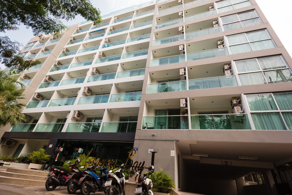 Паттайя: Laguna Bay 1 Condo by GrandisVillas