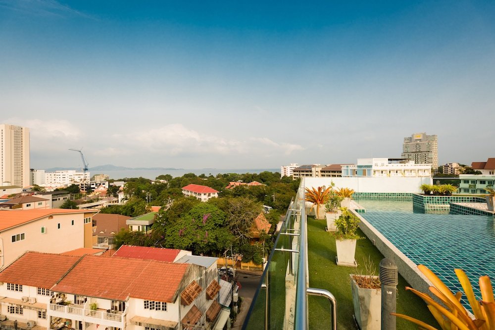Паттайя: Laguna Bay 1 Condo by GrandisVillas