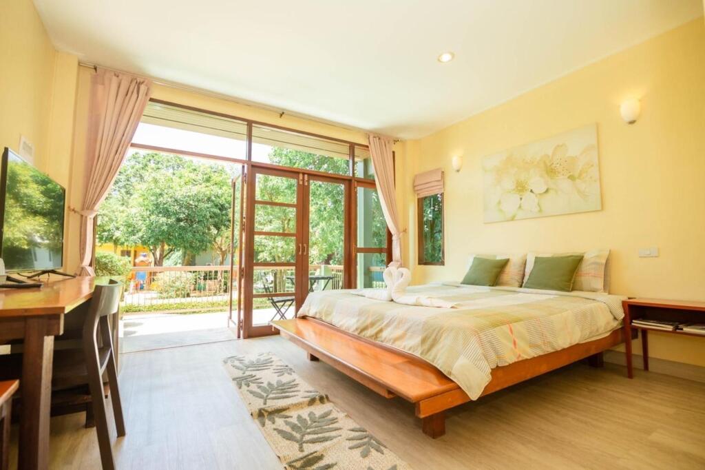 Дем Банг Нанг Буат: Doembangvilla