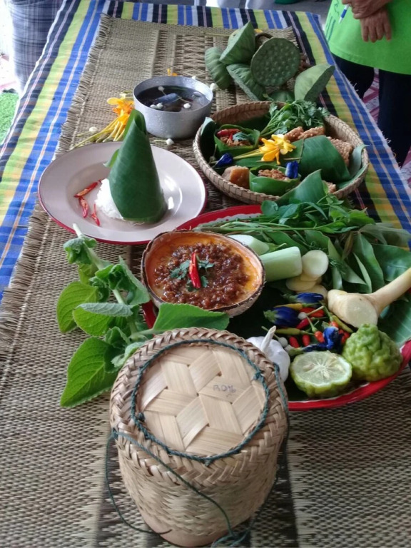 Нанг-Ронг: Baan Kokmuang Homestay