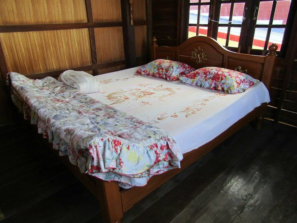 Нанг-Ронг: Baan Kokmuang Homestay