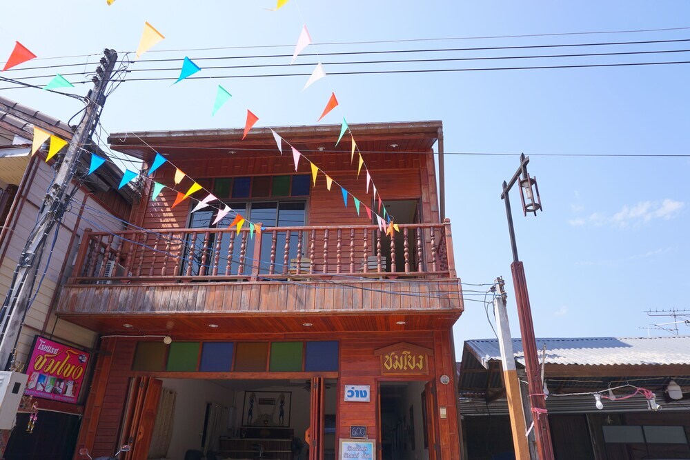 Чианг-Хан: Chomkhong Hotel
