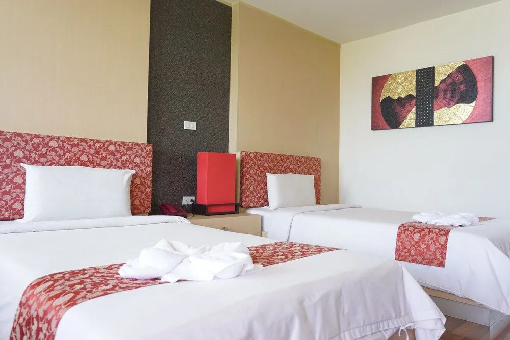 Чумпхон: Panatara Hotel