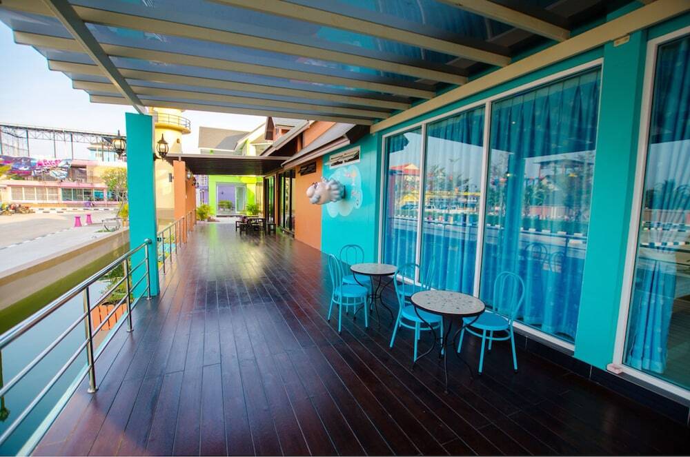 Удонтхани: Usotel Waterland Hotel
