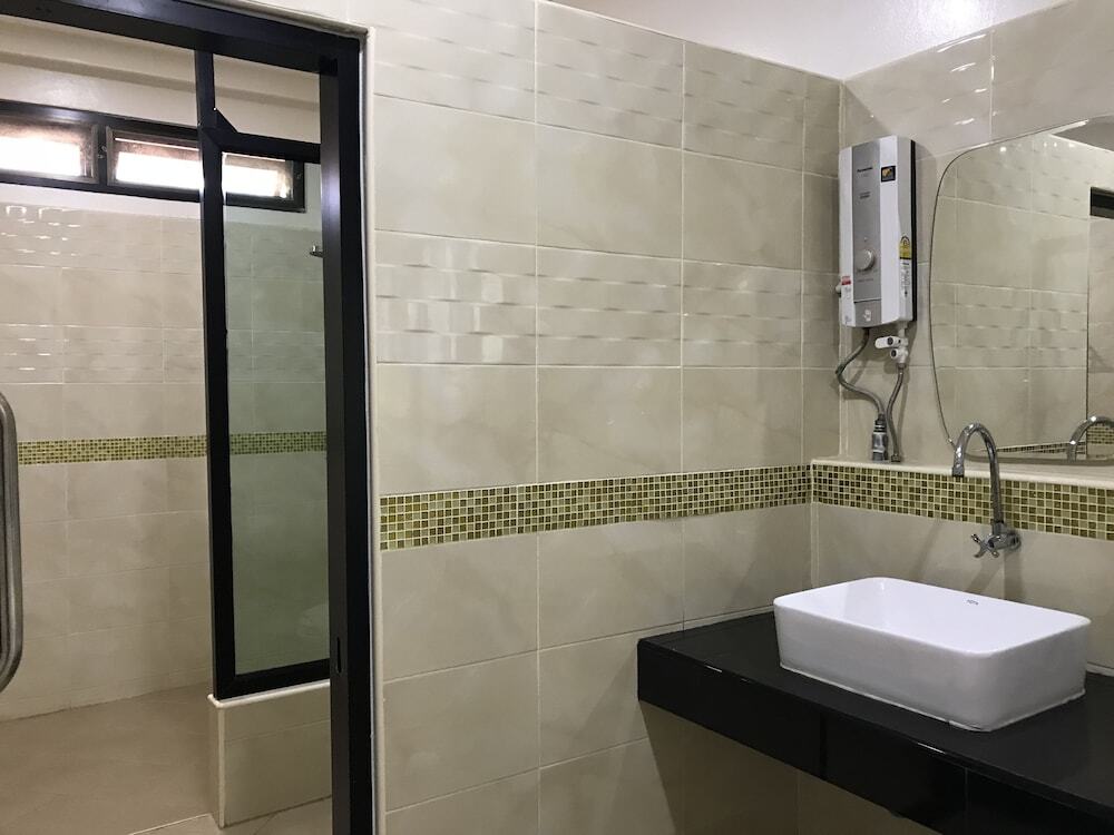 Удонтхани: Usotel Waterland Hotel