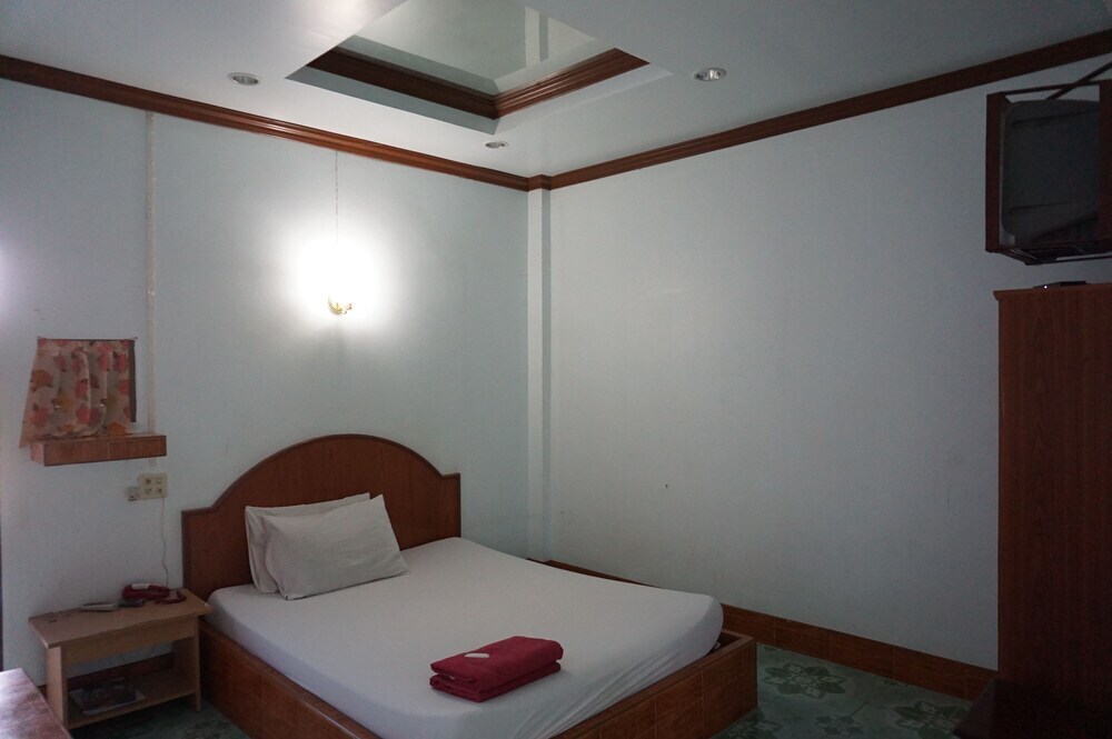 Накхонситхаммарат: Chai Talae Resort