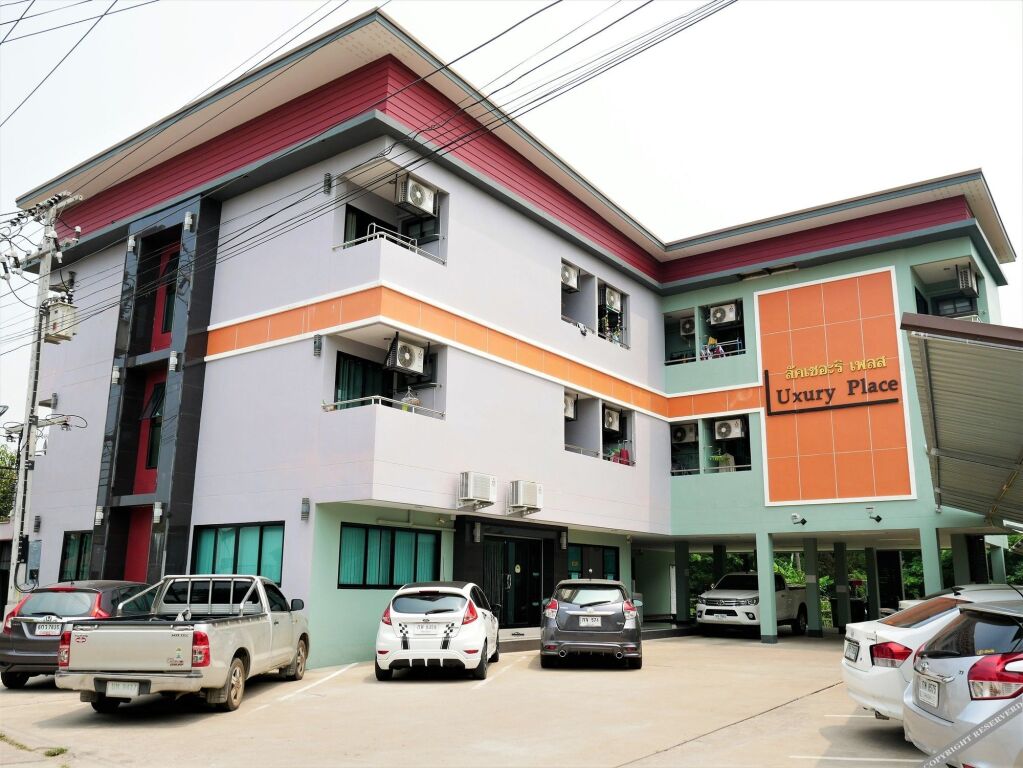 Пхитсанулок: Luxury Place Phitsanulok