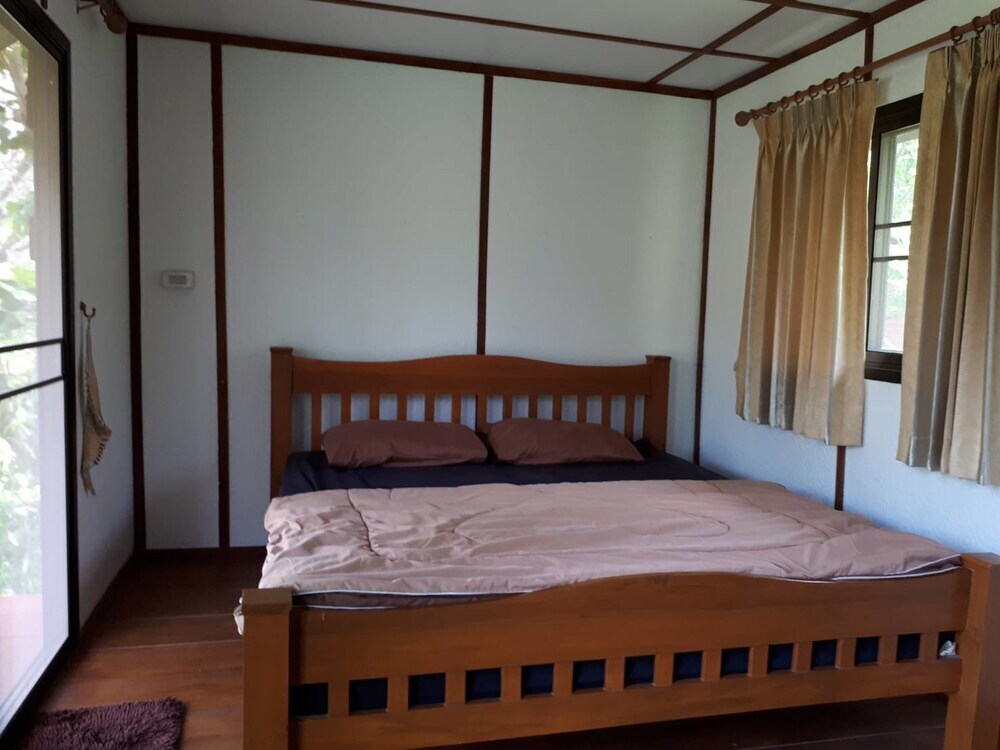 Пхетчабун: Googig Hut Resort