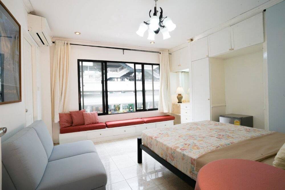 Бангкок: Airlink B&B