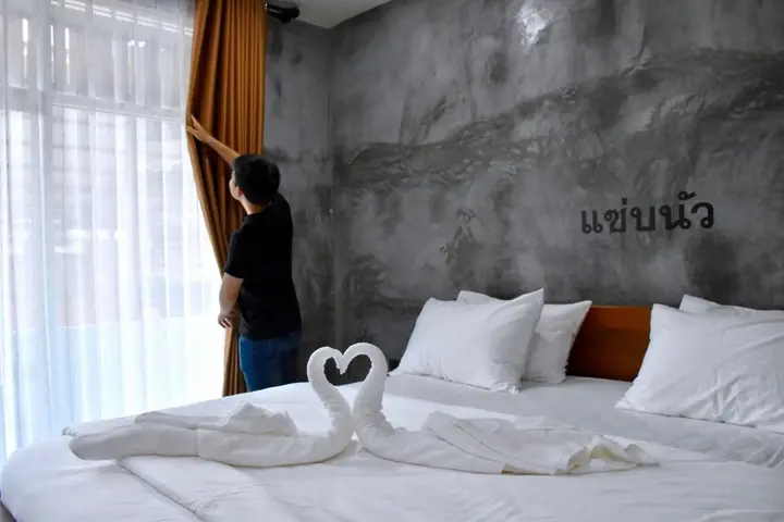Сакон Накхон: Hug Sakonnakhon