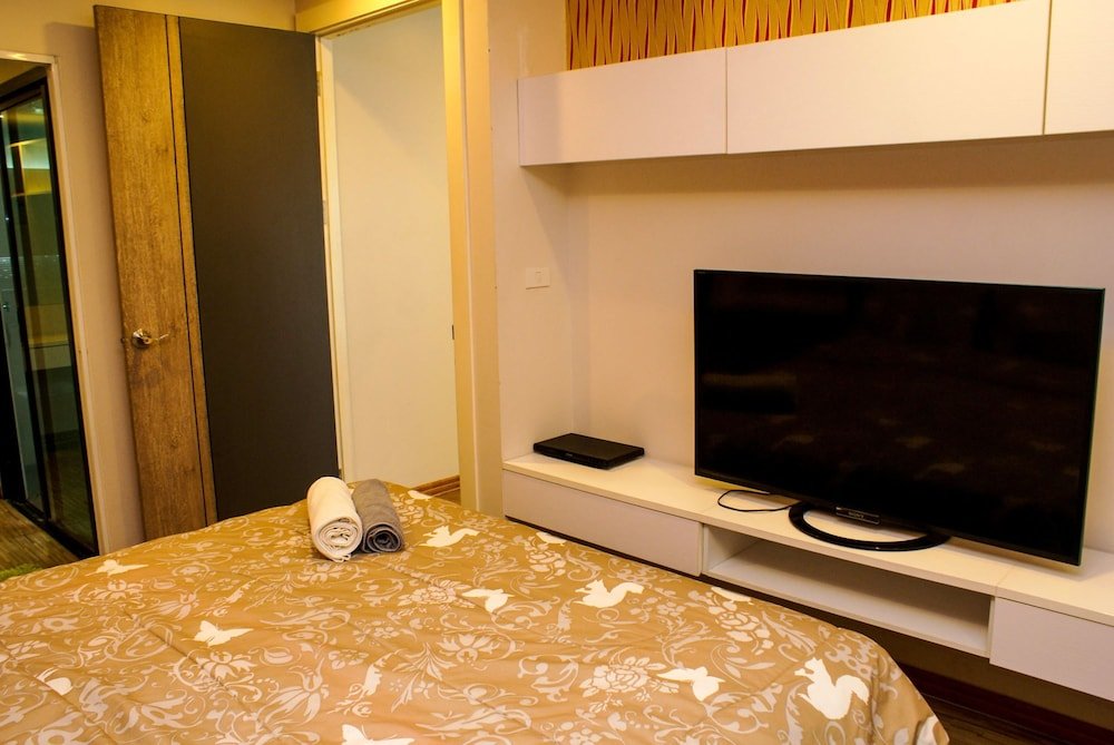 Паттайя: Sixty Six Pattaya Beach Road Apartment