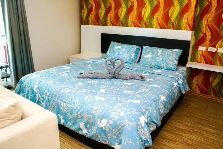 Паттайя: Sixty Six Pattaya Beach Road Apartment