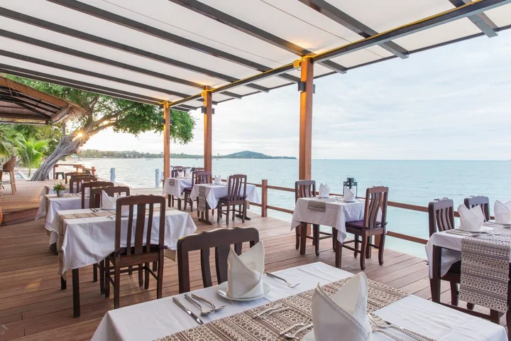 Самуи: Отель Adarin Beach Resort